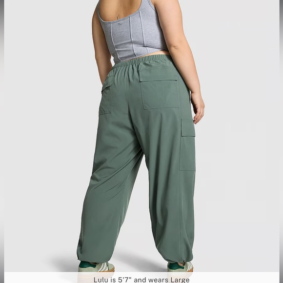 Pink - Picture 3 of 9